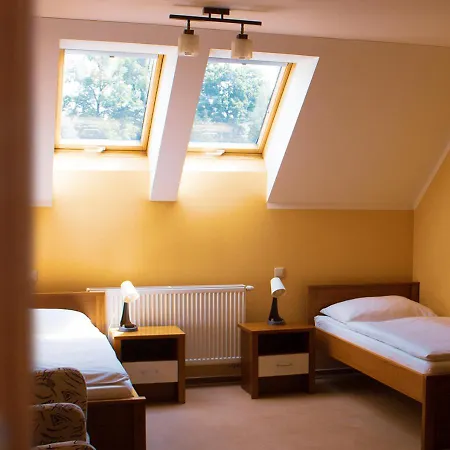 بيت ضيافة Pod Strazovom 3*